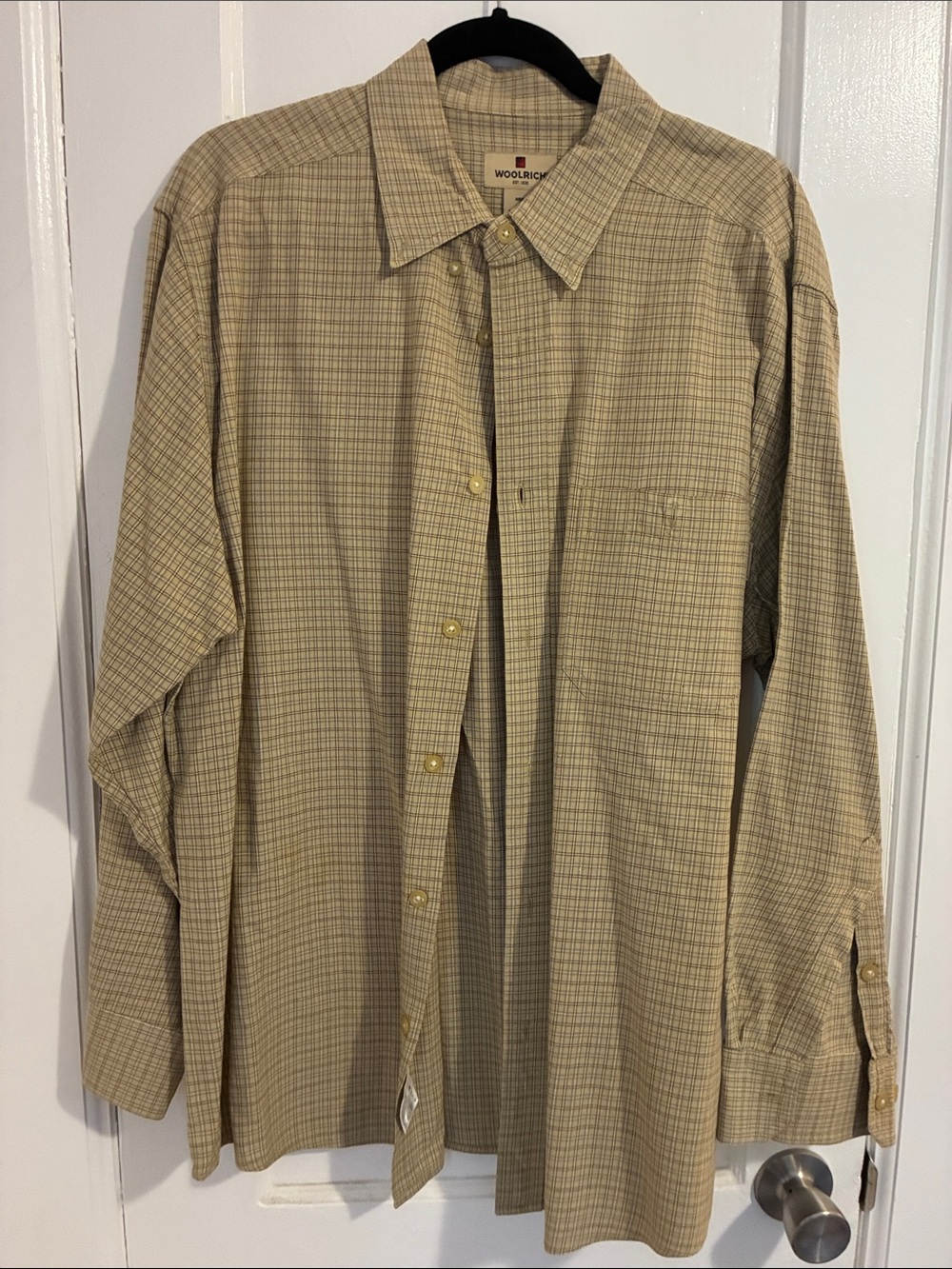 Woolrich Men's Tan Plaid Long-Sleeve Button-Down Shirt